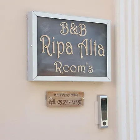 Ripa Alta Room's B&B 세리뇰라