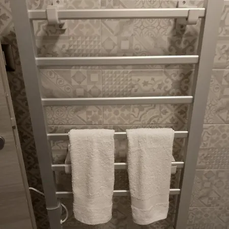 Ripa Alta Room's Bed and Breakfast 3*