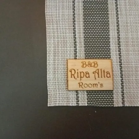 Ripa Alta Room's