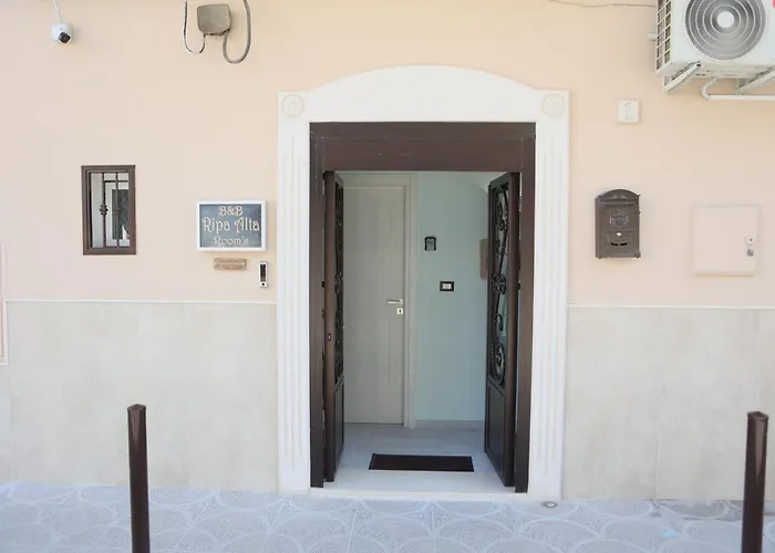 Ripa Alta Room's Oda ve Kahvaltı Cerignola